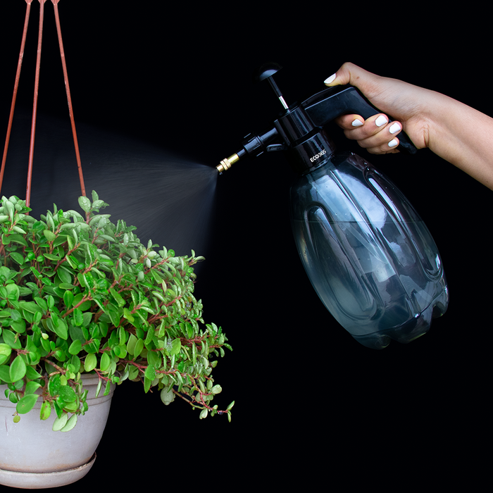 Garden Sprayer 1.5Litre with Mist and Pressure Jet Flow(Grey) - ECO365